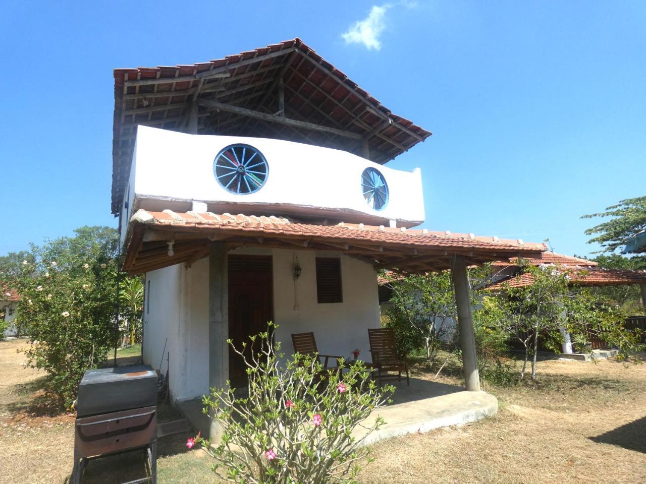 Sunshine Cafe Tangalle Exterior foto